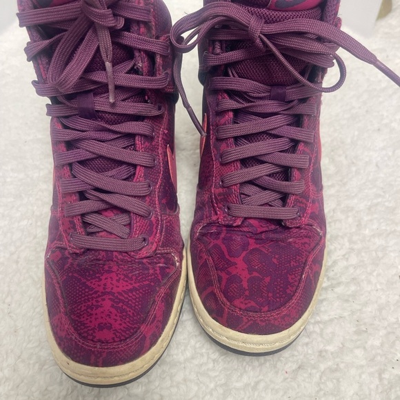 Nike Dunk Sky Hi High Print Python Hidden Wedge Heel Snake Fuchsia Womens Sz 7 - Picture 3 of 8